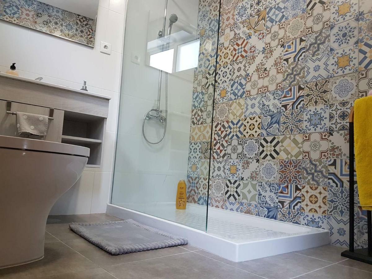 Join Our Relaxed House Near The Beach - Mosteiros Mosteiros  Buitenkant foto